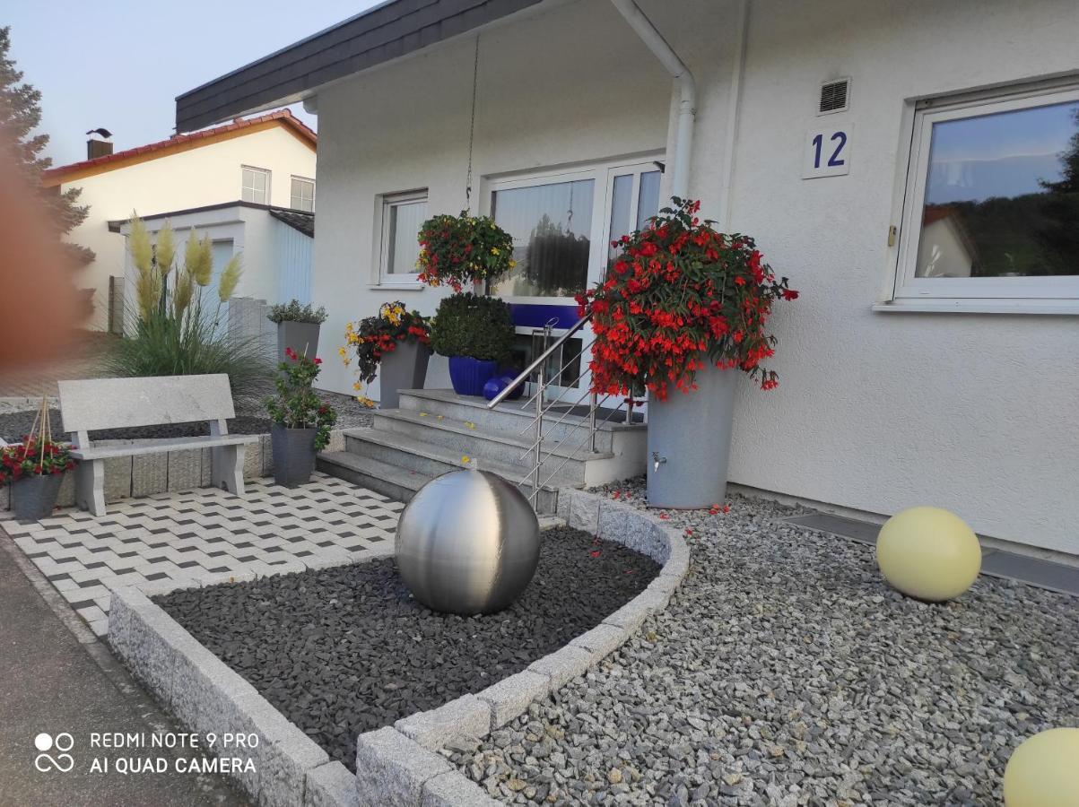 Ferienwohnung Gartenblick Ensingen Esterno foto