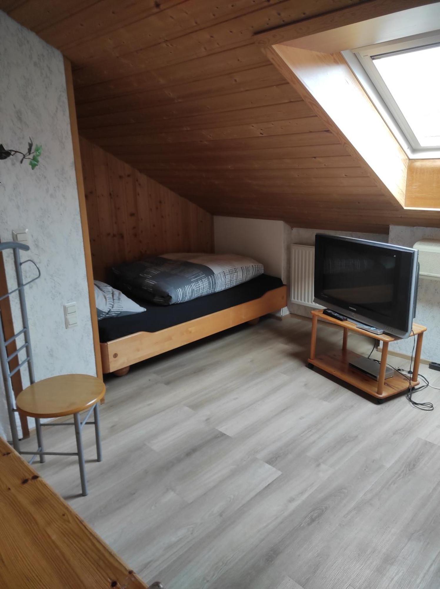 Ferienwohnung Gartenblick Ensingen Esterno foto